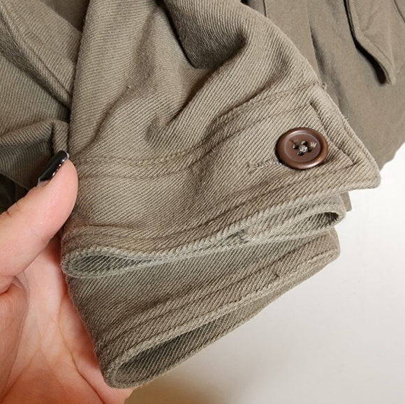 James Perse green sweater jacket. Size 1 or small - Picture 10 of 16